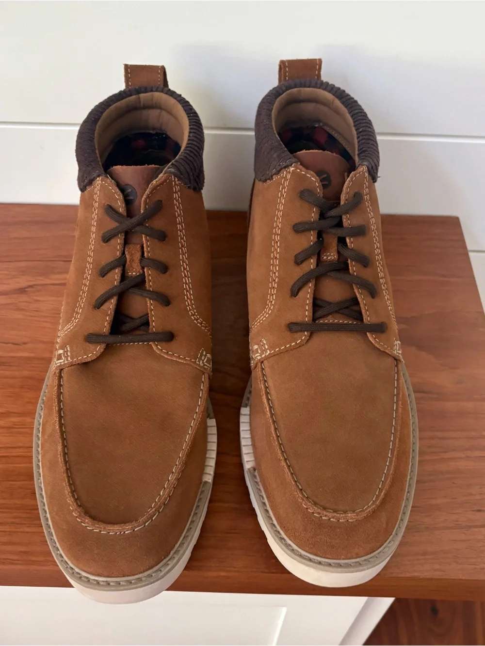 Clarks Men's Barnes Mid Oxford Boots Brown Cola Suede Size 12 US Classic NWOT